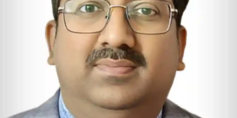 Dr.-Anandh-Karthikeyan