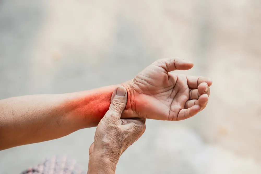 Adv-Pain-Regen-Clinic